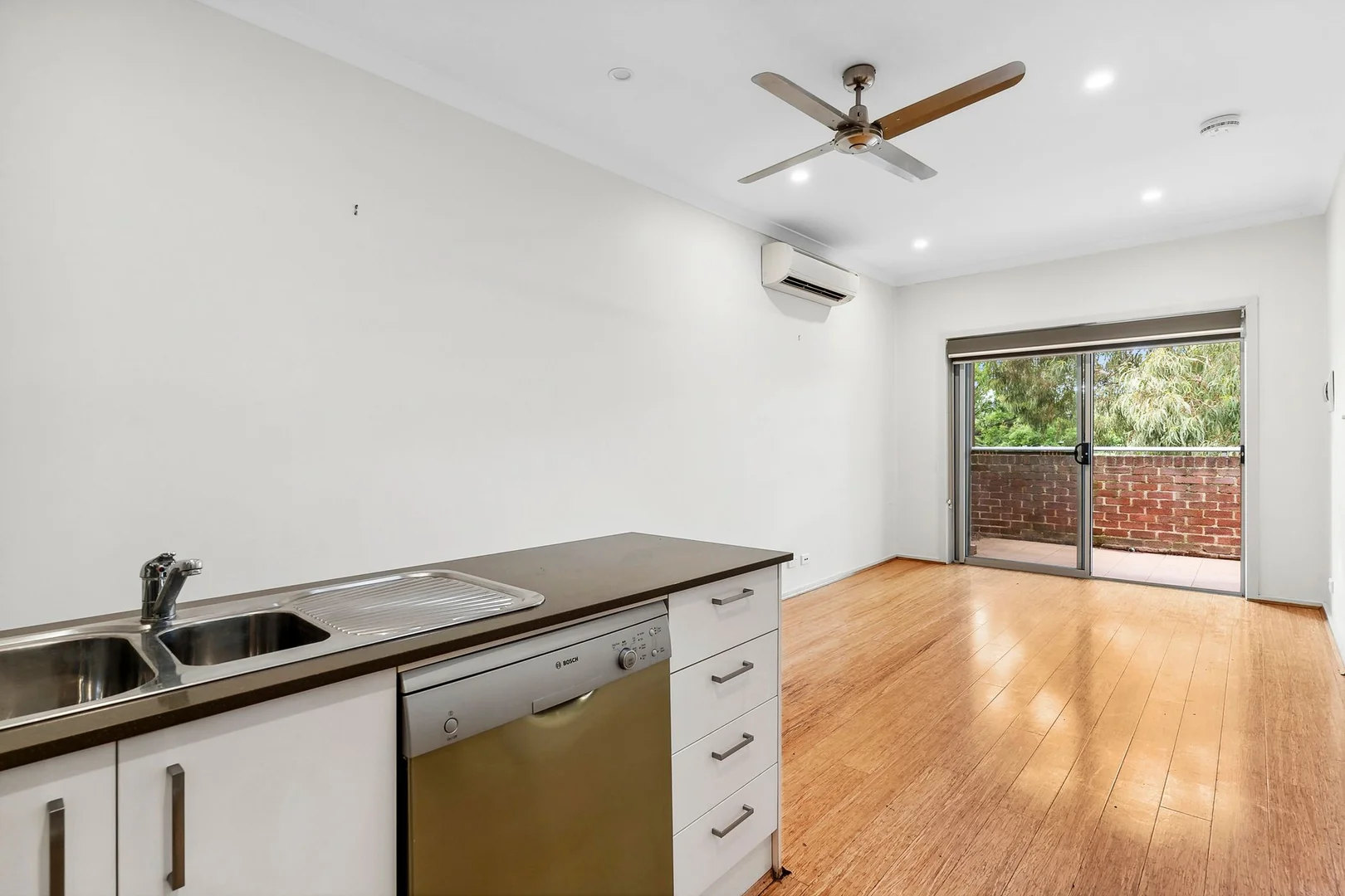 Additional image 4 of 12/13 Majura Avenue, Dickson ACT 2602