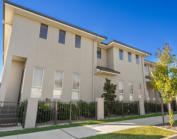 4/11 Seton Street, Oran Park NSW 2570