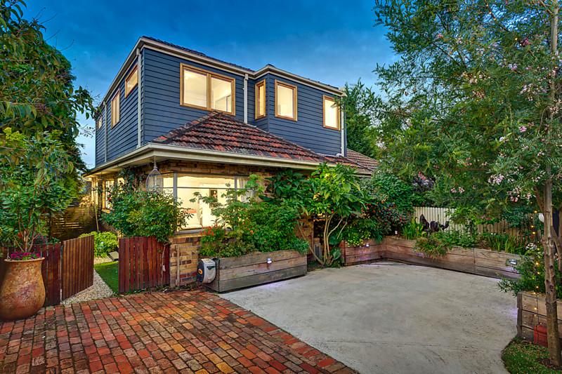 789 Canterbury Road, Surrey Hills Property History & Address Research