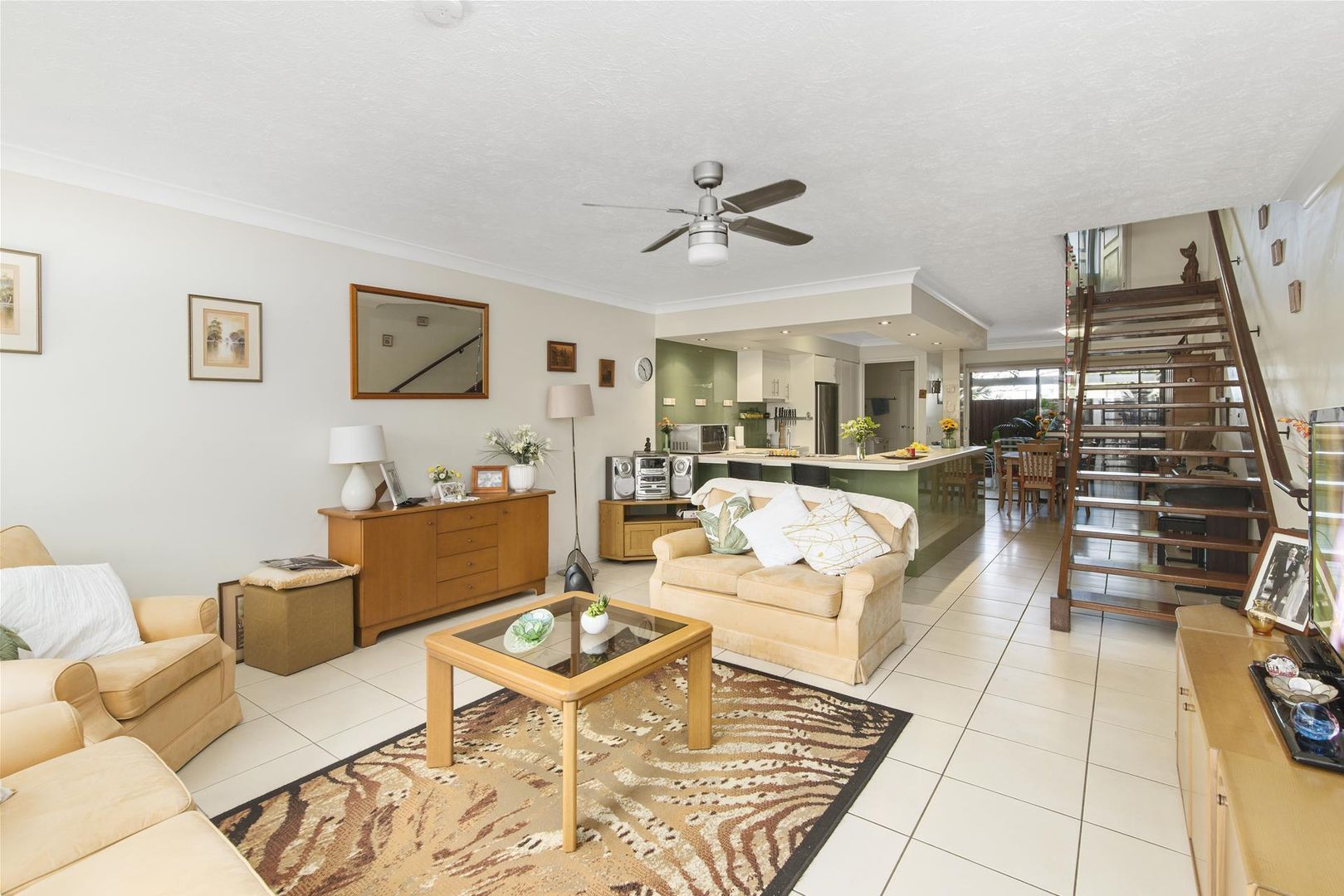 25/105 Christine Avenue, Burleigh Waters QLD 4220, Image 1