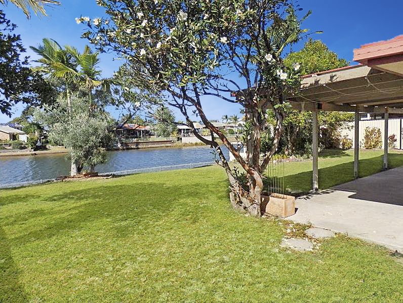 3 bedrooms House in 30 Piringa Street WURTULLA QLD, 4575