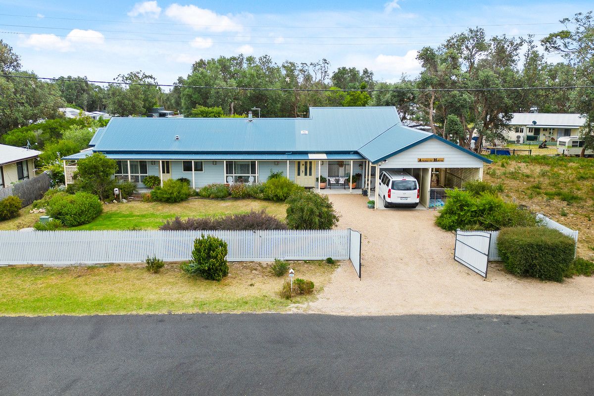 6062 Sea Breeze Avenue, Golden Beach VIC 3851 Domain