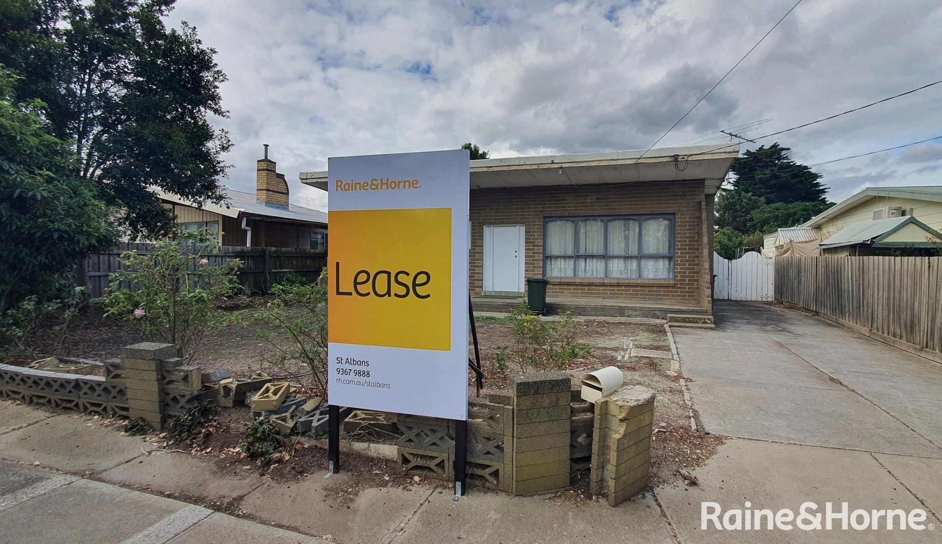 78 East Esplanade, St Albans VIC 3021 House For Rent 360 Domain