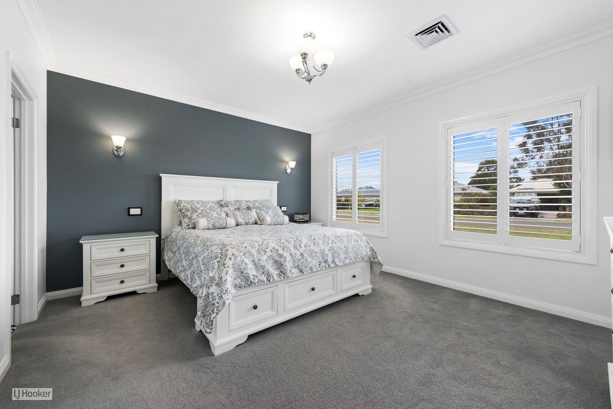 154 Kings Cove Boulevard, Metung VIC 3904 Domain