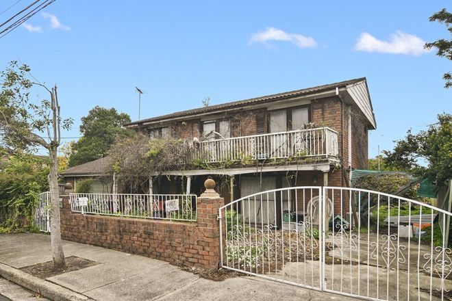 Picture of 2A Roberts Street, ST PETERS NSW 2044
