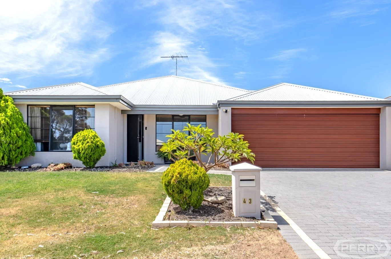43 Carissa Turn, Halls Head WA 6210