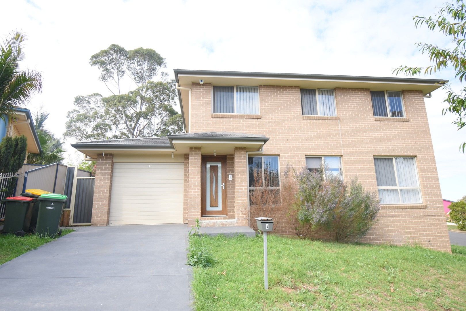 4 Boyd Street, Eagle Vale NSW 2558 House For Rent Domain
