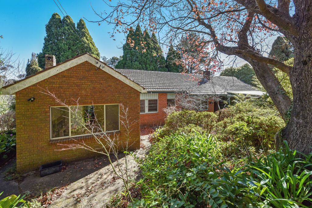 51-51A Jersey Avenue, Leura NSW 2780, Image 1