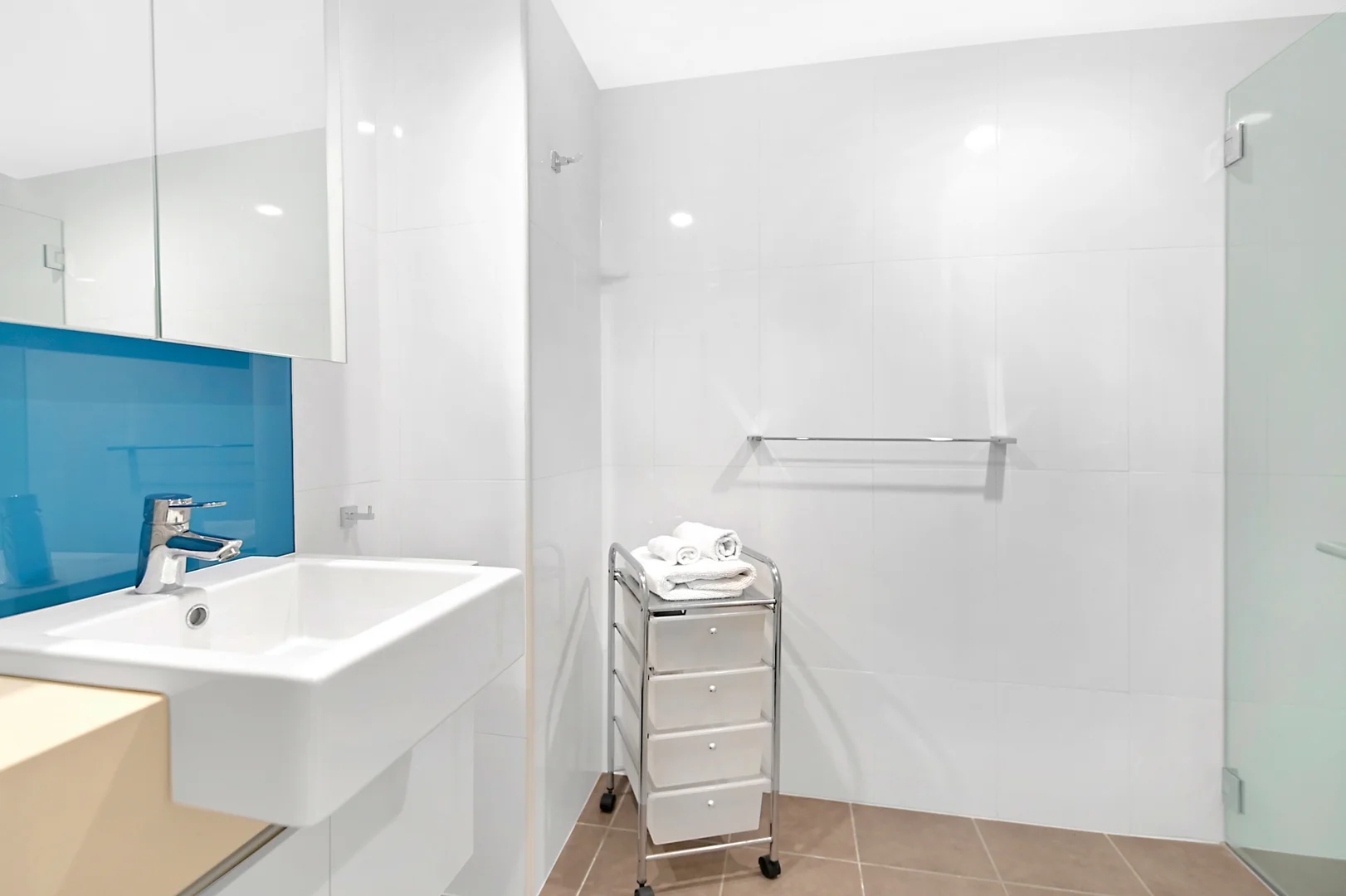 Additional image 15 of 1T/20-28 Bayview Street, Runaway Bay QLD 4216