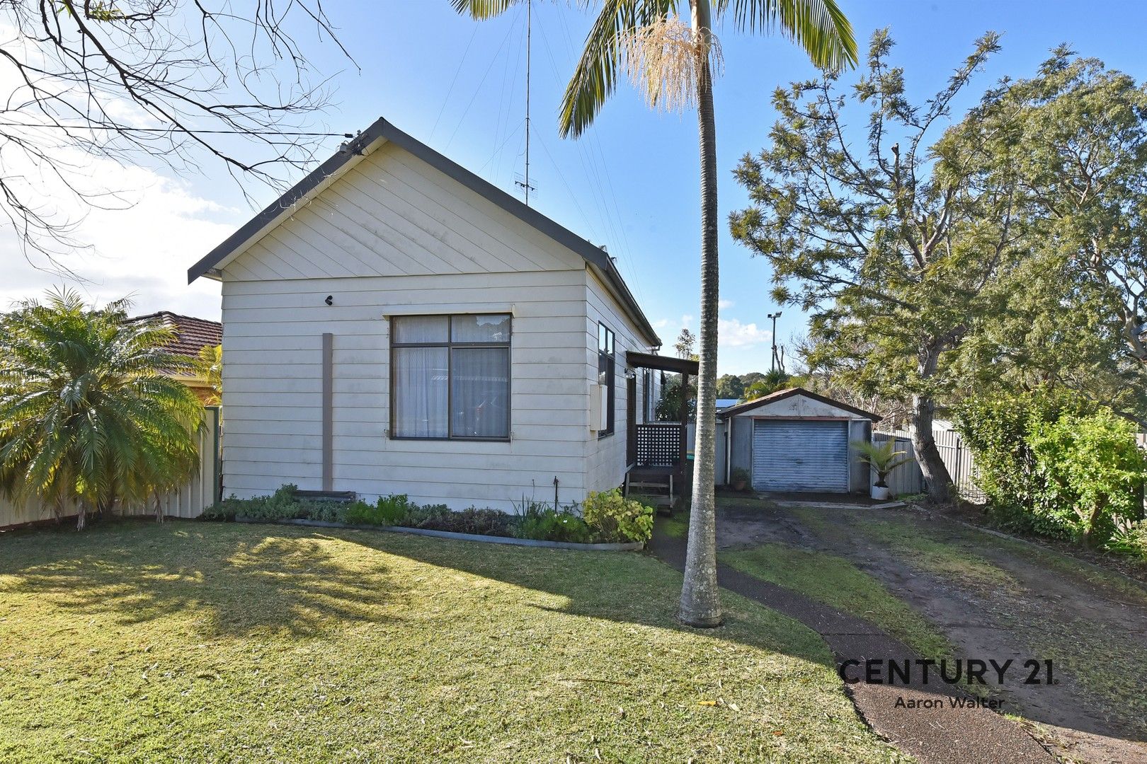 71 Floraville Road, Floraville NSW 2280, Image 0