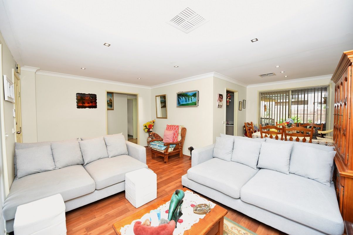 23 Shearwater Road, Hinchinbrook NSW 2168, Image 2