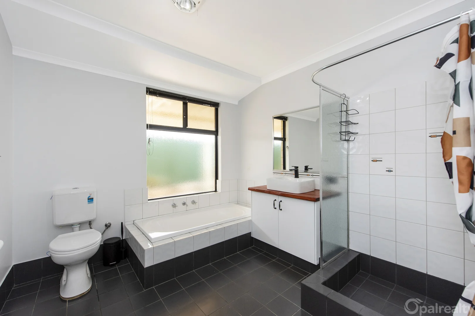 Additional image 26 of 23 Pastrana Crescent, Port Kennedy WA 6172