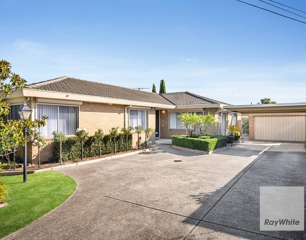 54 South Circular Road, Gladstone Park VIC 3043