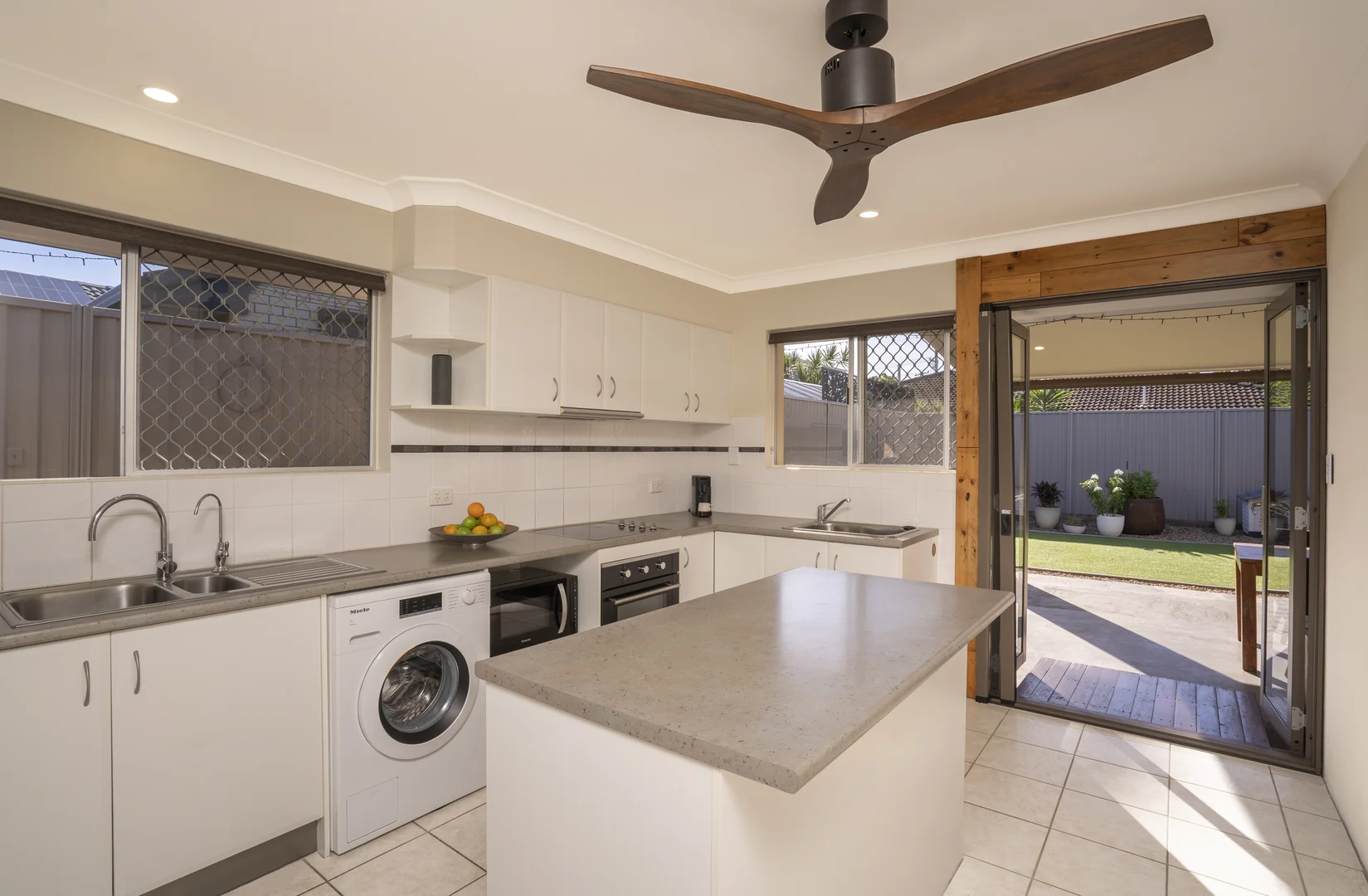 Additional image 2 of 2/11 Logan Avenue, Miami QLD 4220