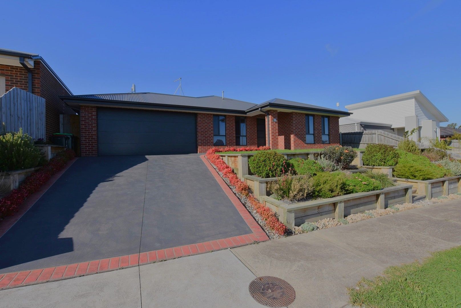 42 Amaroo Way, Newborough VIC 3825, Image 0