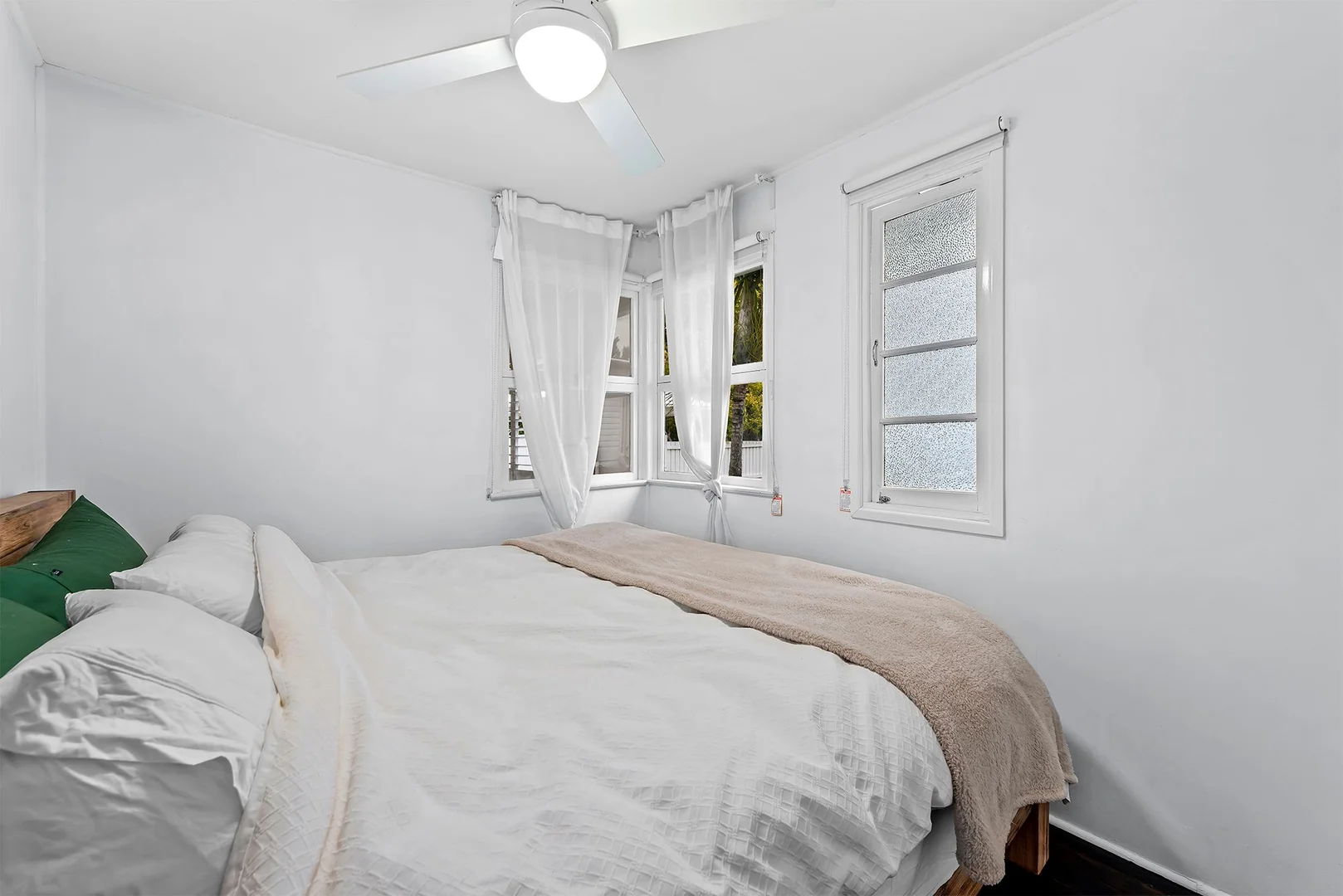 Additional image 3 of 2/56 Brentnall Street, Norman Park QLD 4170