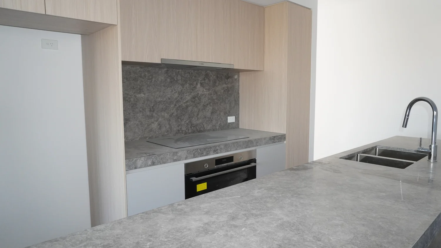 Additional image 6 of 302/76-78 Beach Road, Sandringham VIC 3191