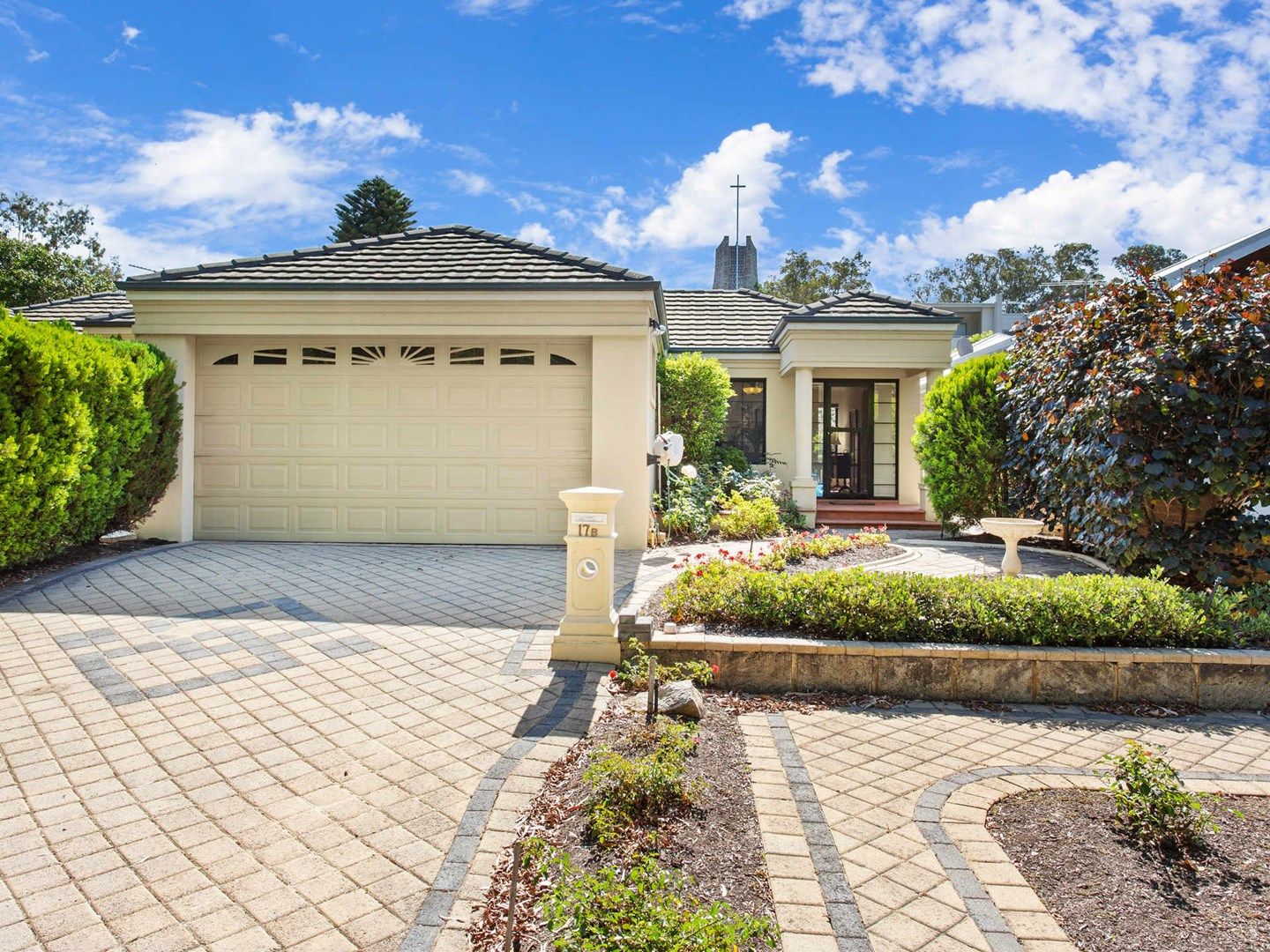 17b Lombardy Street, Woodland Property History & Address Research