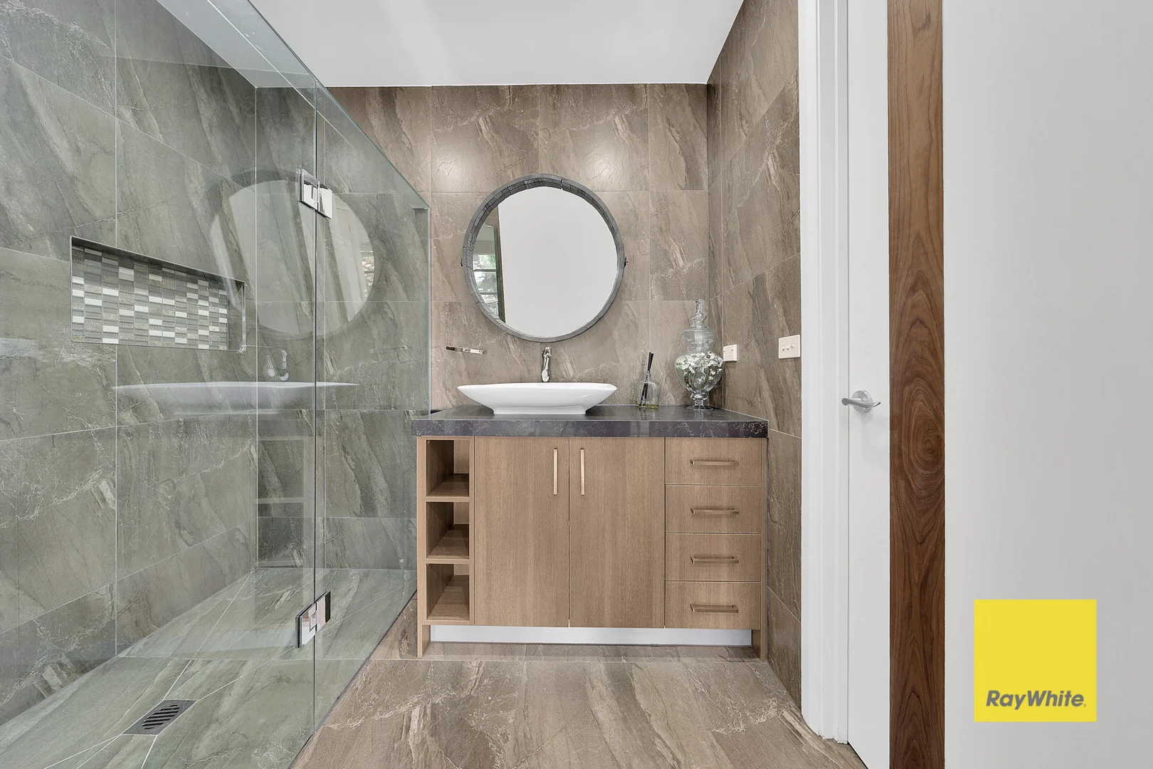 Additional image 13 of 29 Brentwick Drive, Craigieburn VIC 3064