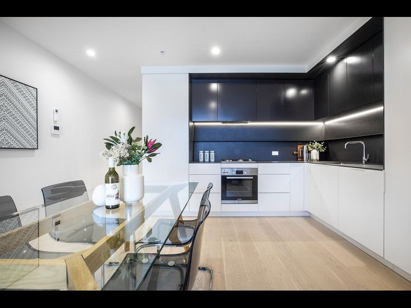 205/8 Garden Street, South Yarra VIC 3141, Image 2