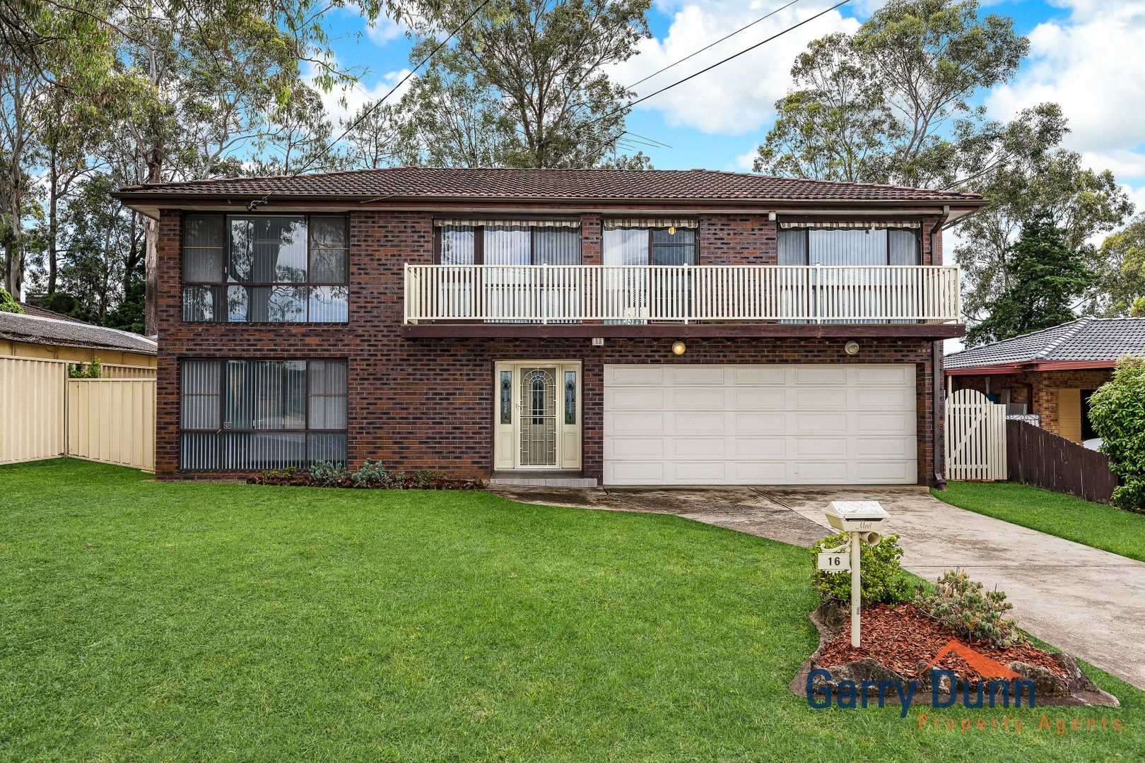 5 bedrooms House in 16 Morley Avenue HAMMONDVILLE NSW, 2170