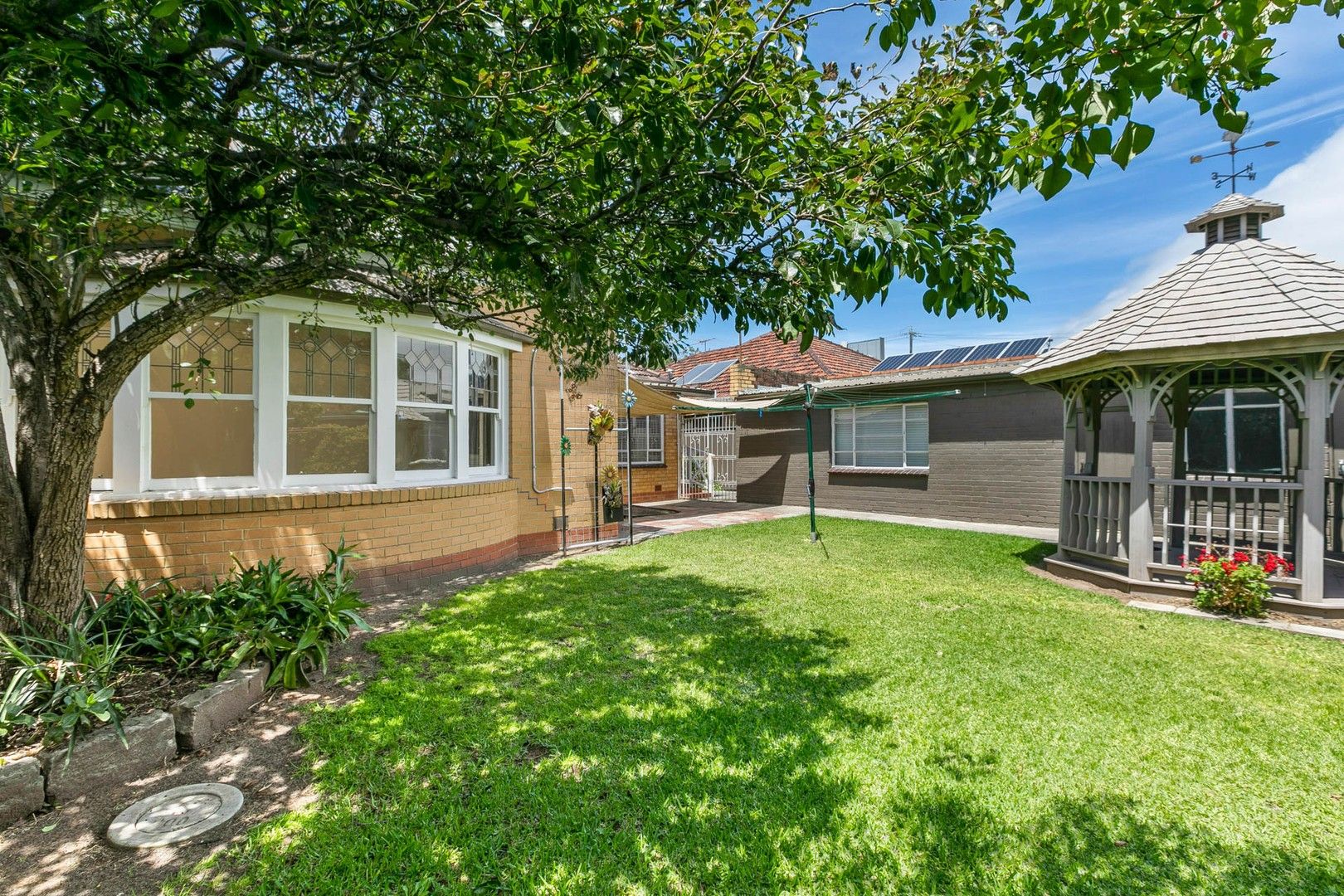 33 Hope Street, Spotswood VIC 3015, Image 2