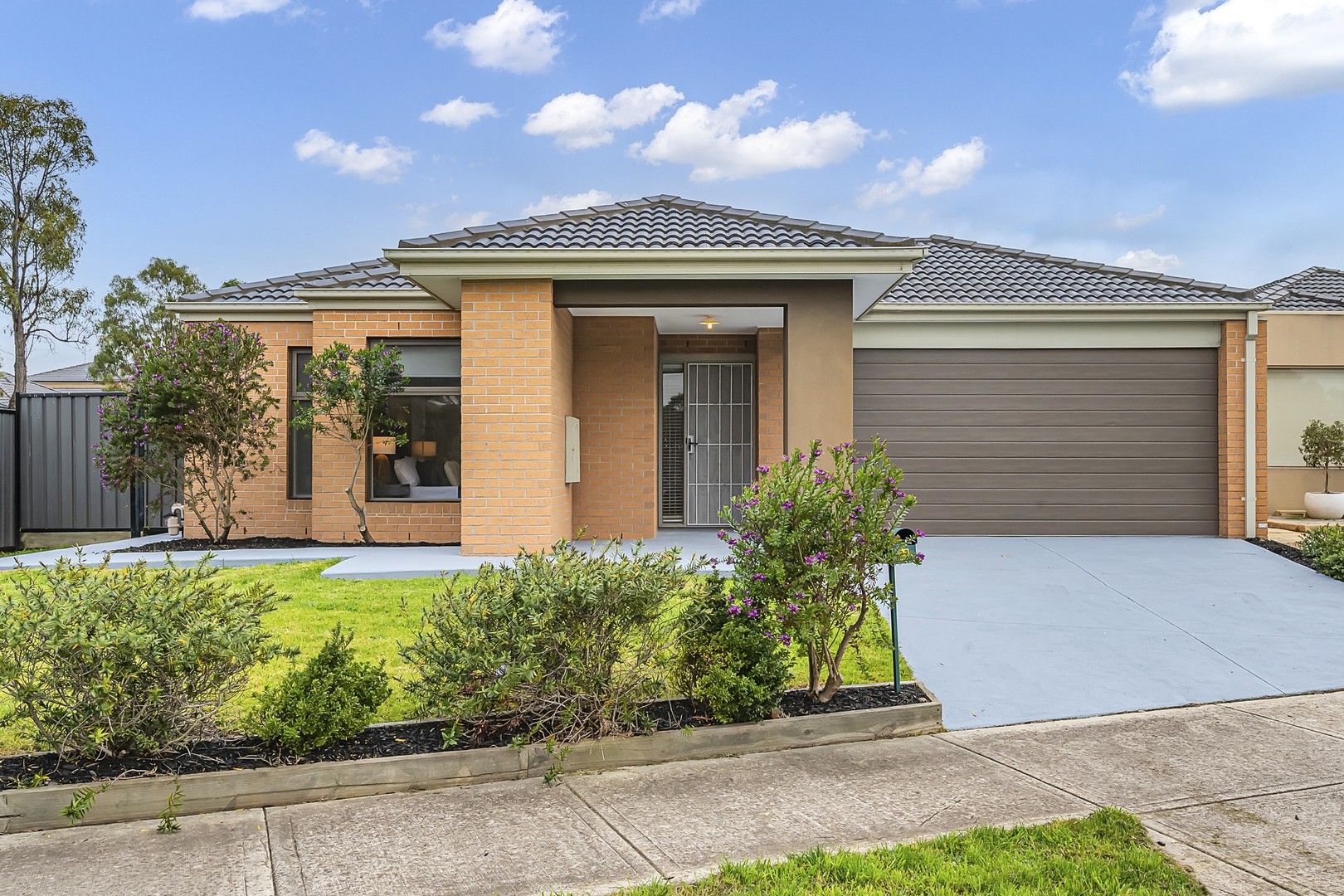 4 bedrooms House in 87 Serenity Way CRAIGIEBURN VIC, 3064