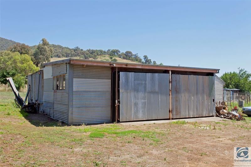 748 Wodonga - Yackandandah Road, Staghorn Flat VIC 3691, Image 2