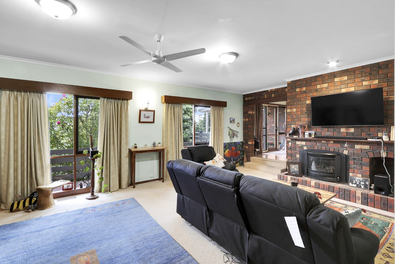 6 Stirling Court, Kilsyth VIC 3137, Image 2