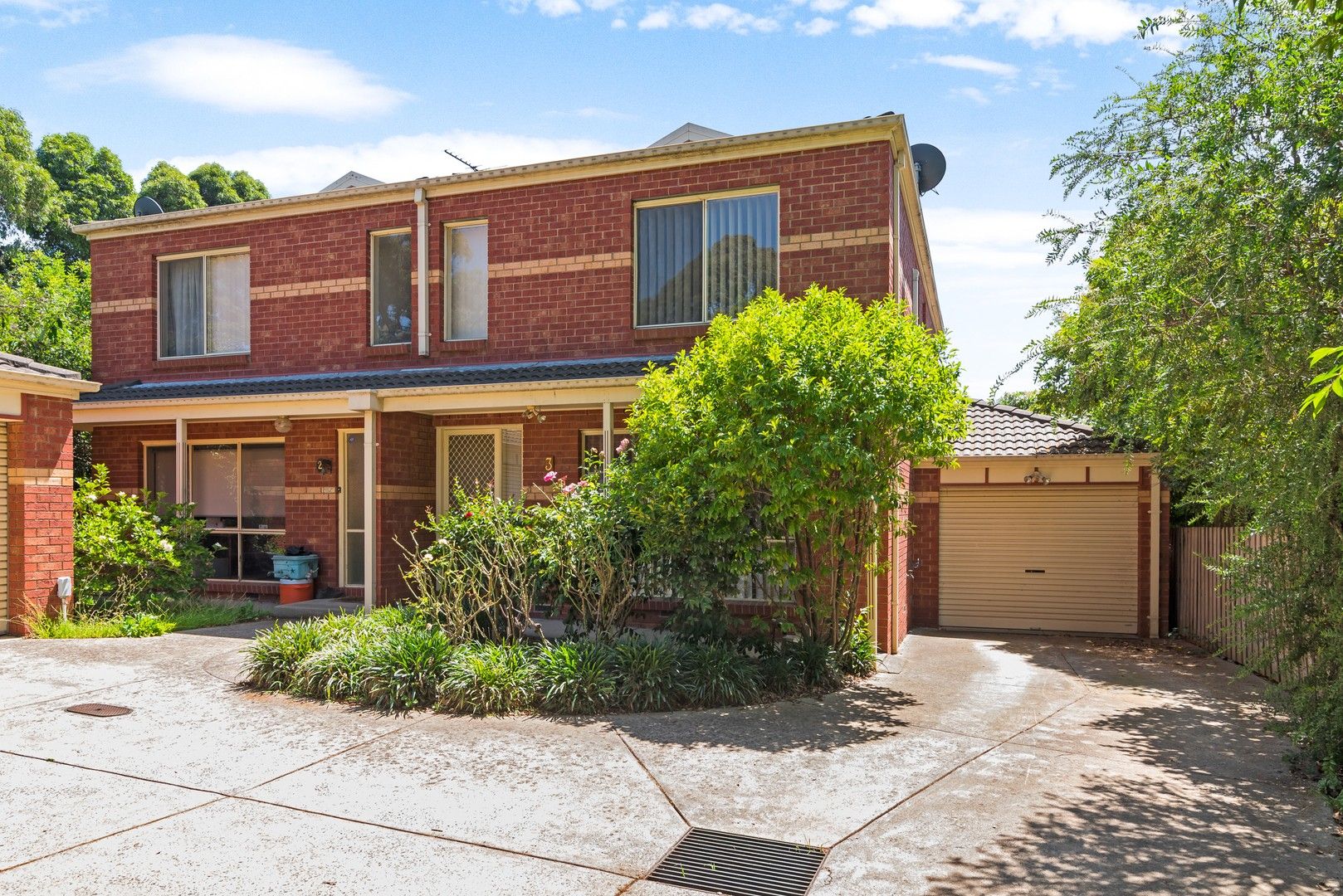 3 bedrooms Townhouse in 3/22 Orchid Avenue BORONIA VIC, 3155