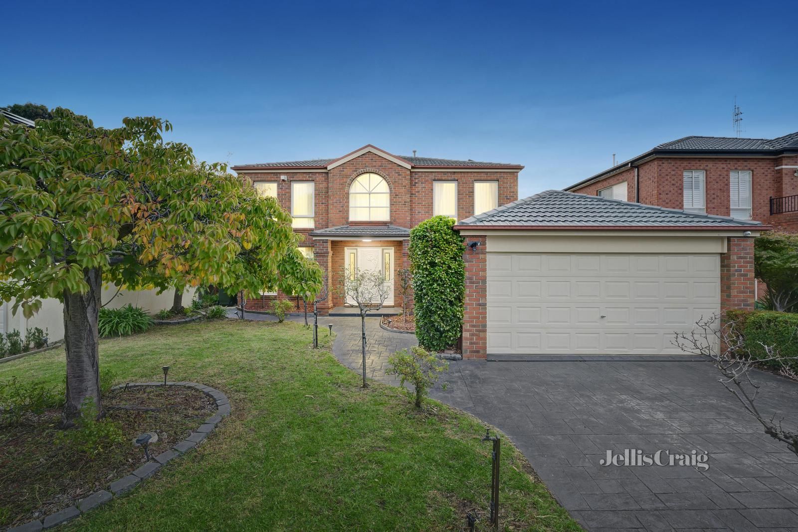 40 Huntingtower Crescent, Mount Waverley VIC 3149, Image 0