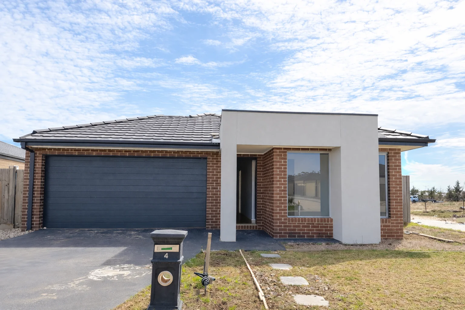 4 Tamworth Drive, Rockbank VIC 3335