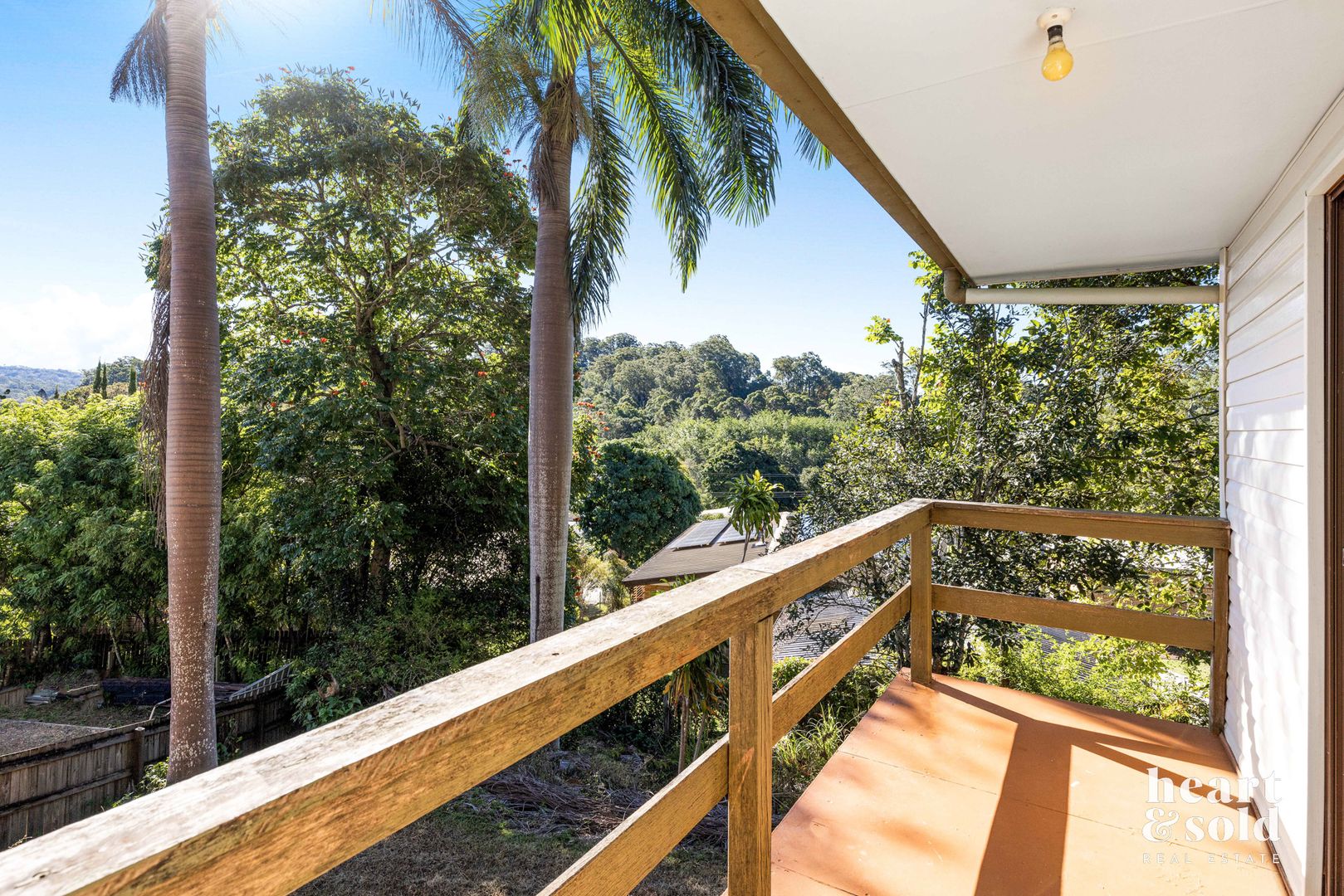 8 Mundara Court, Coes Creek QLD 4560, Image 2