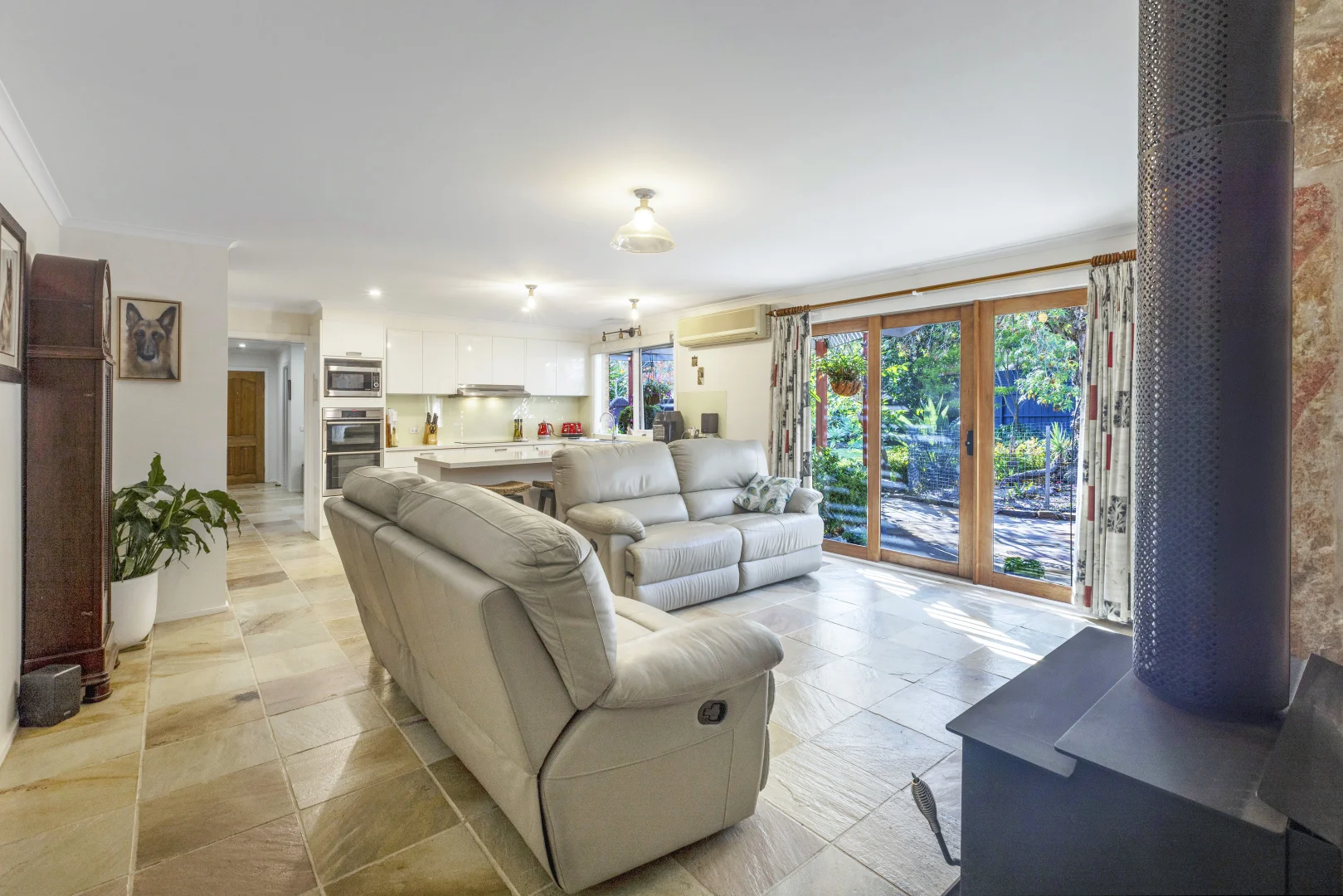 Additional image 6 of 3 Charles Court, Somers VIC 3927