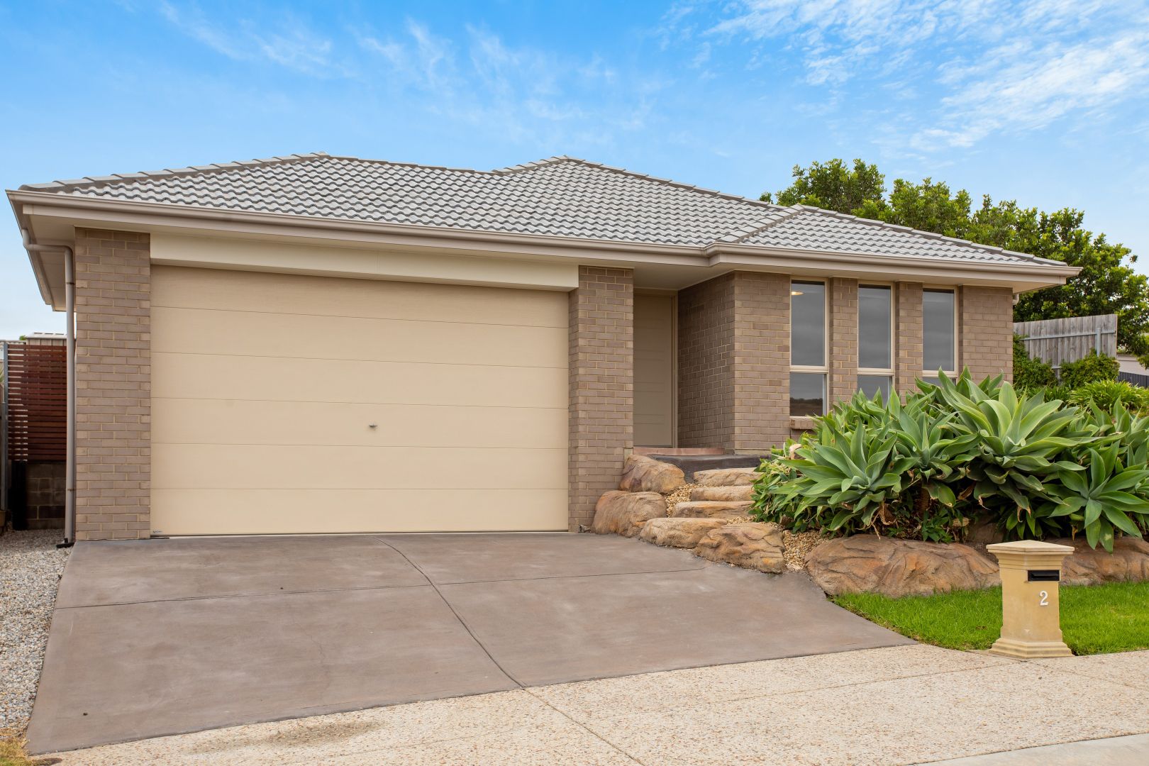 2 Tristania Rise, Huntfield Heights SA 5163, Image 1