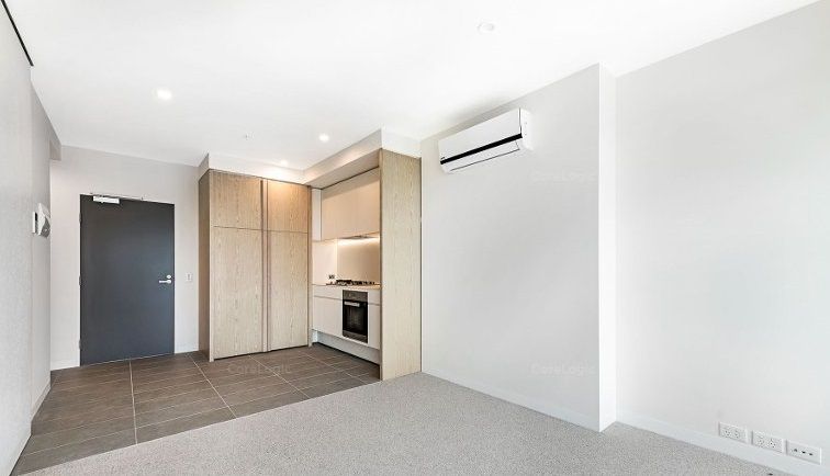 2002/8 Pearl River Rd, Docklands VIC 3008, Image 1