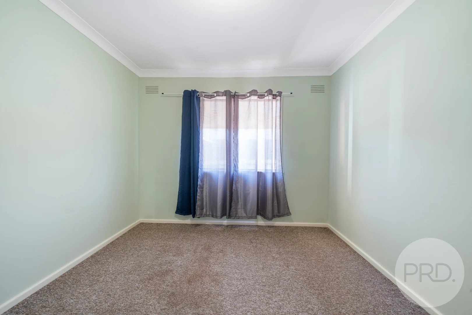 Additional image 5 of 10 Nixon Crescent, Tolland NSW 2650