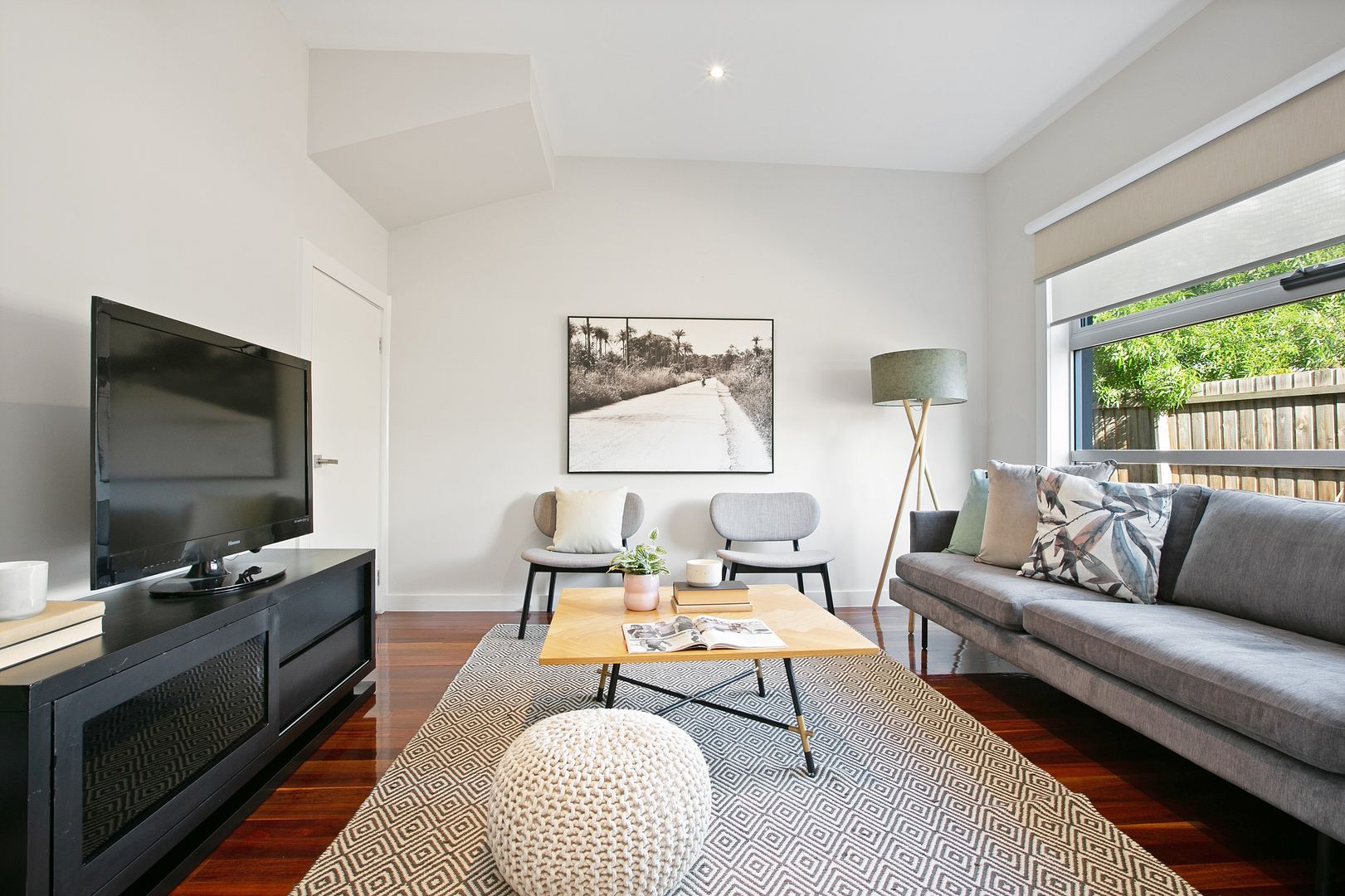 2/30 Porter Road, Heidelberg Heights VIC 3081, Image 2