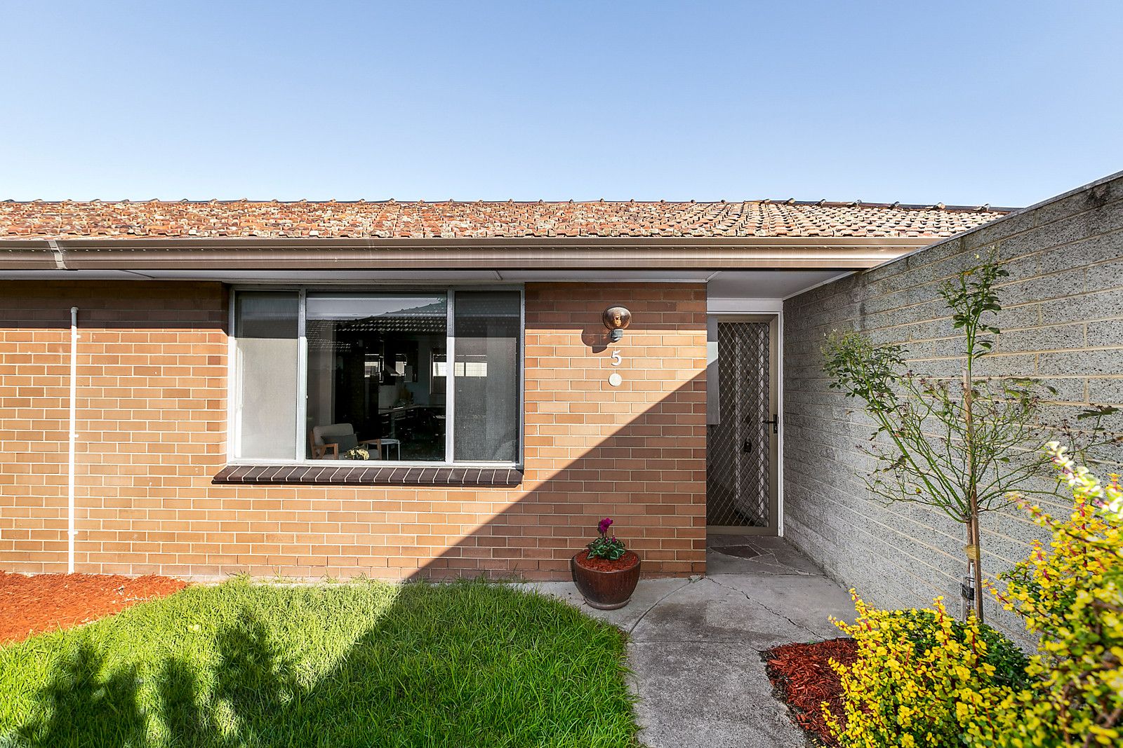 5/7 Dare Street, Coburg VIC 3058, Image 1