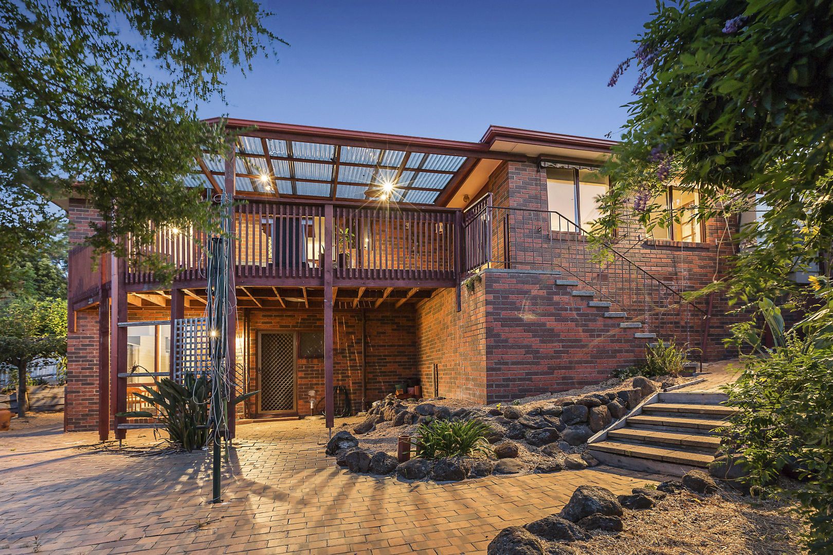 5 Illawarra Close, Frankston Property History & Address Research Domain