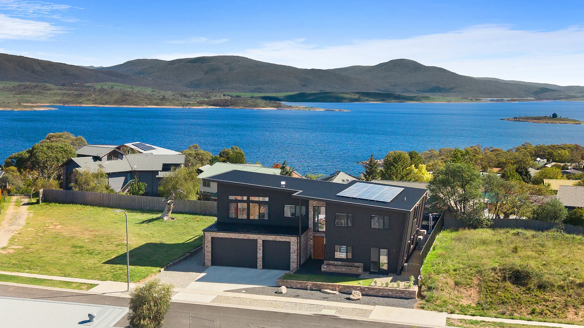 Additional image 2 of 10 Echidna Place, East Jindabyne NSW 2627