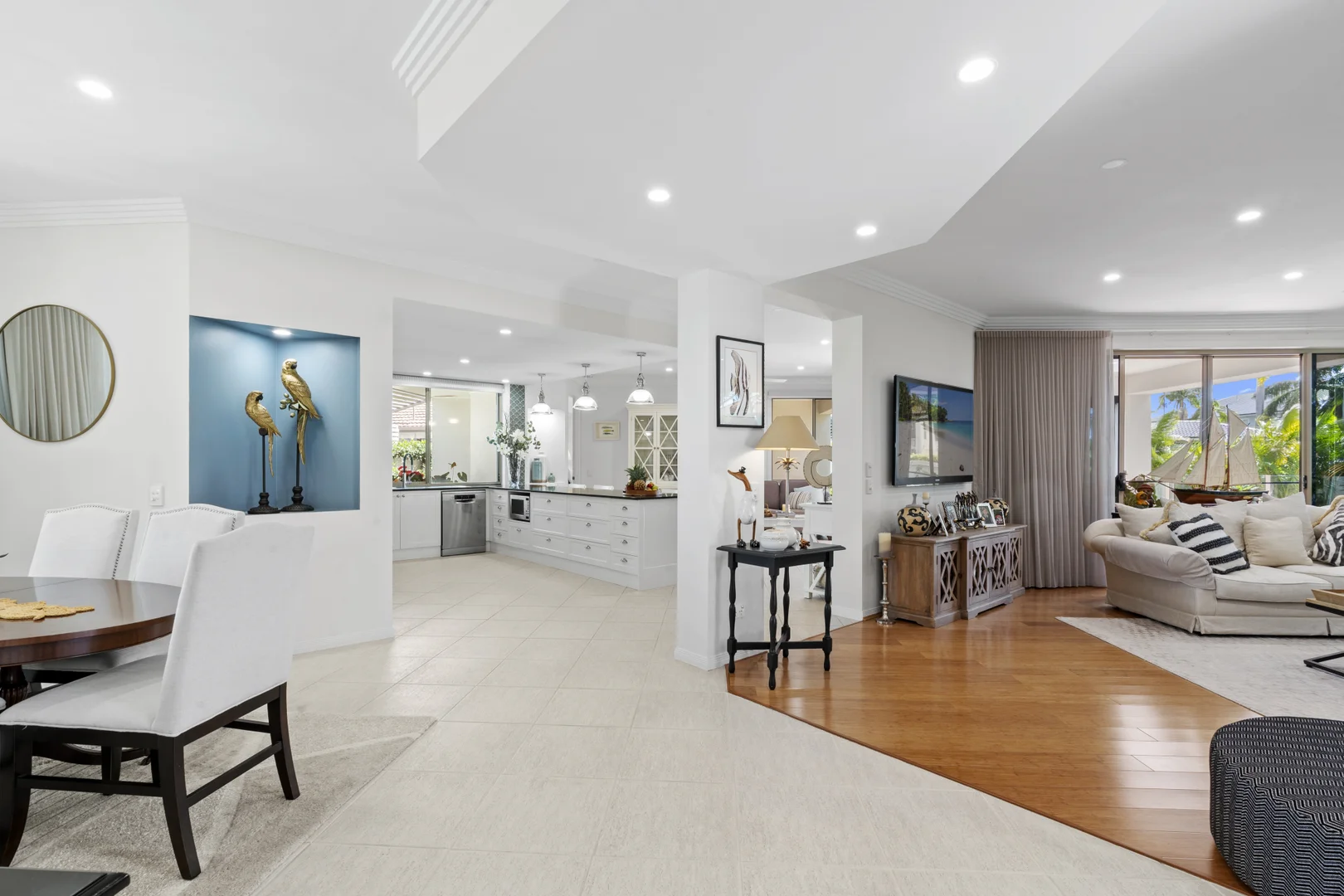 Additional image 8 of 6 Montserrat Court, Clear Island Waters QLD 4226