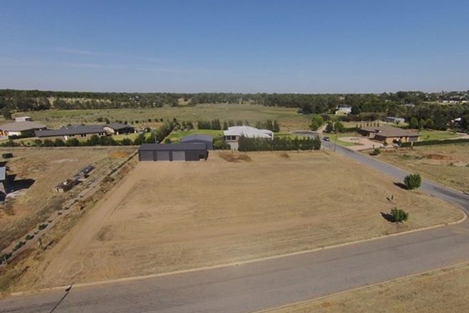 Picture of 14 Lansdowne Road, LEETON NSW 2705