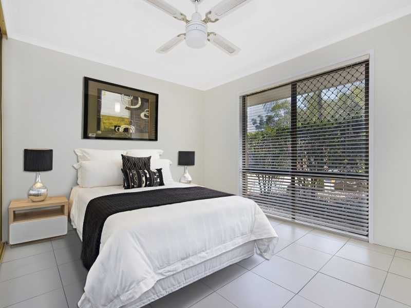 75/12 Landau Court, Miami QLD 4220, Image 2