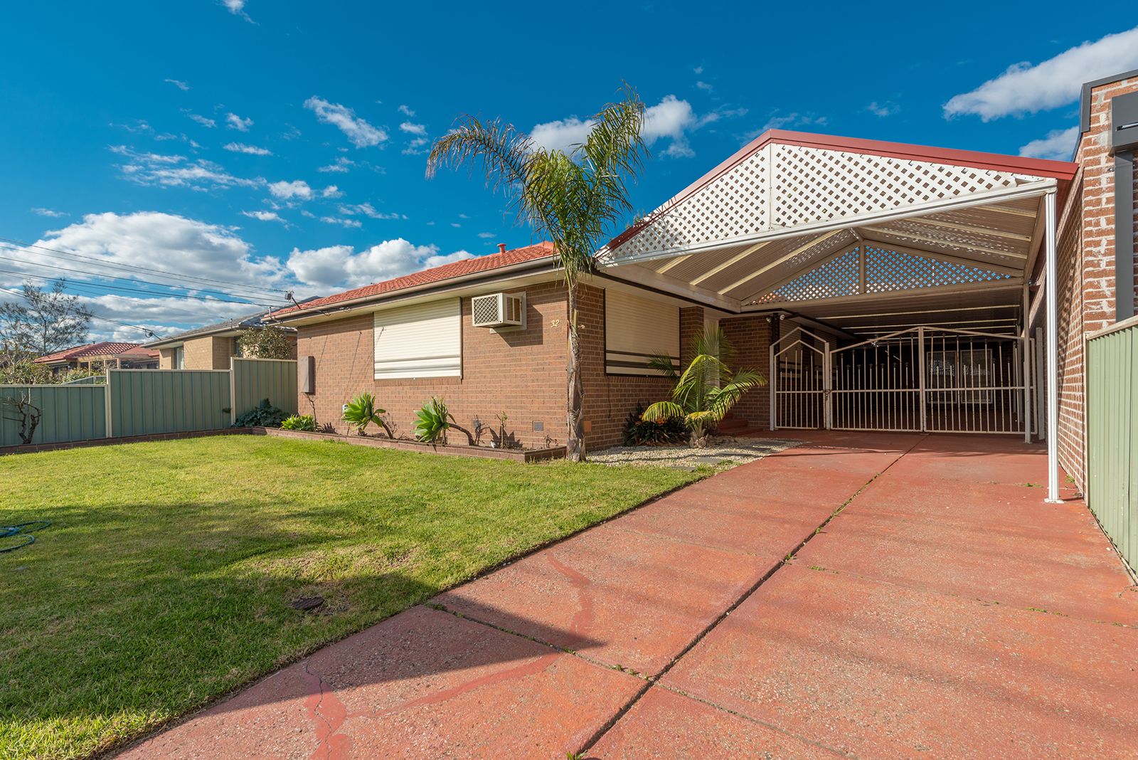 32 Handsworth Crescent, Tullamarine VIC 3043, Image 2