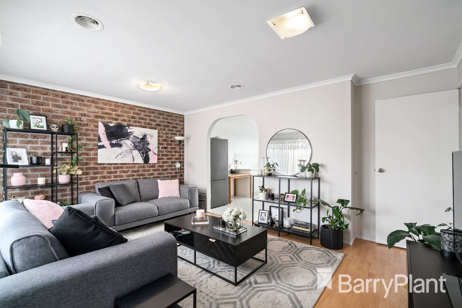 9/12 Pickersgill Avenue, Sunshine West VIC 3020, Image 1