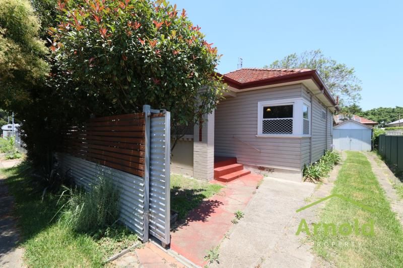 2 bedrooms House in 94 Robert Street ISLINGTON NSW, 2296
