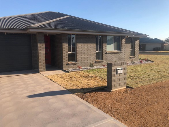 1 Graza Avenue, Dubbo NSW 2830