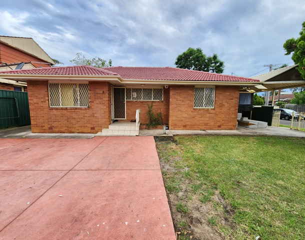 4 Wianamatta Drive, Cartwright NSW 2168