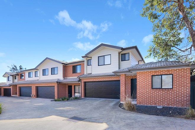 Picture of 3/153 Cresthaven Avenue, BATEAU BAY NSW 2261